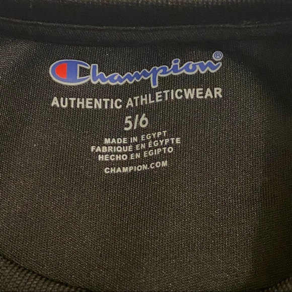 Champion t-shirt size 5/6 - Picture 3 of 4